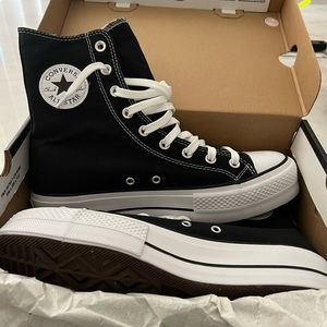 Womens Converse Chuck Taylor All Star Hi Platform Sneakers